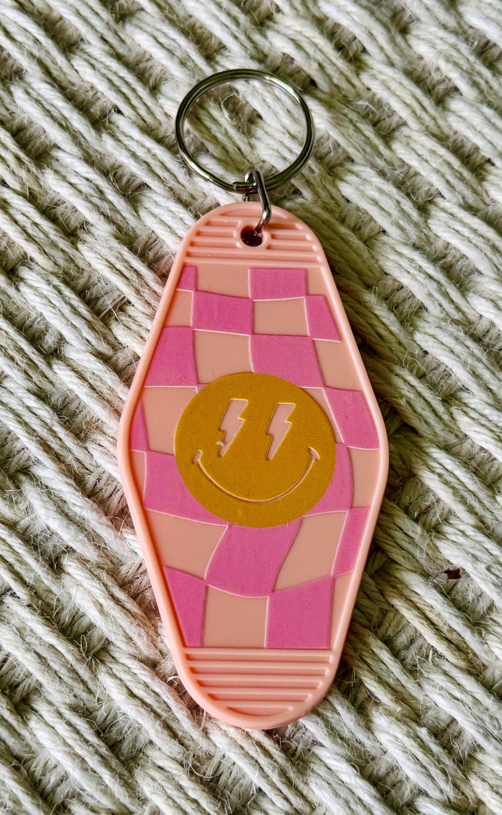 Flower Power Solid Color Motel Tag